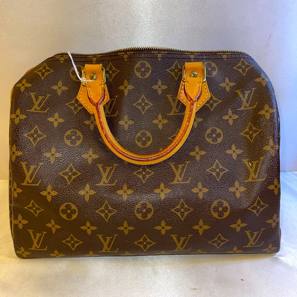 Louis Vuitton Speedy 30 hand bag